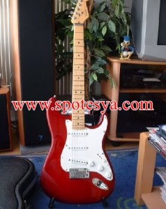ikinci el çelik kapılar 560 TL satılık sıfır gibi yeni 20 temiz ikinci el gitar arayanlar