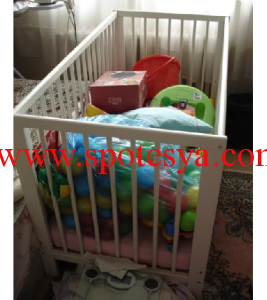 eskitme ankara mobilyası çok uygun 17 bebek beşiği beyaz renk oldukça temiz