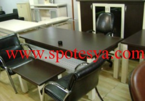 ofis için ikinci el tertemiz sekreter masa ve sandalyesi