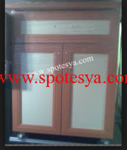 2. el TV ve yemek takımı 8 Temiz set üstü altlığı 3 ay kullanıldı.