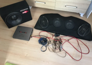 Komple satılık elektronik eşyalar 5 Cazip fiyata ikinci el ses sistemi