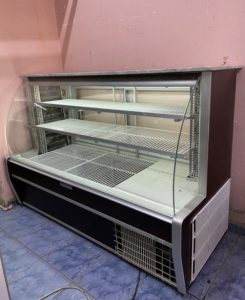 ÇIKMA HAVALANDIRMA BORULARI 250 METRE 15 cm Çap Esnek 10 ikinci el meze dolabı temiz ve sağlam dolap