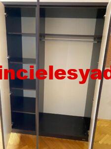 iyi durumda kullanılmış dershane çalışma masası 2 ikinci el temiz soyunma çelik ahşap elbise dolabı FİYATI: 150 TL