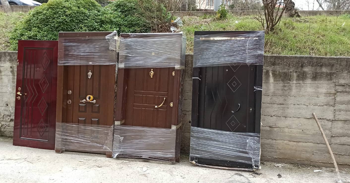 ikinci el ucuz çelik kapı kasasıyla satılık sağlam çelik kapı 1 kasasıyla satılık sağlam çelik kapı