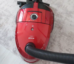 İkinci el arçelik 90031 marka 9000 btu klima 7 ikinci el arçelik elektrikli süpürge Çok güçlü motoru vardır.