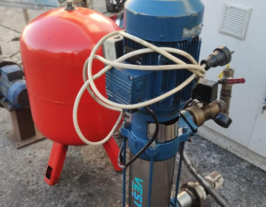 Temiz çıkma 7.5 kW hidrofor orjinal Tankı ile birlikte